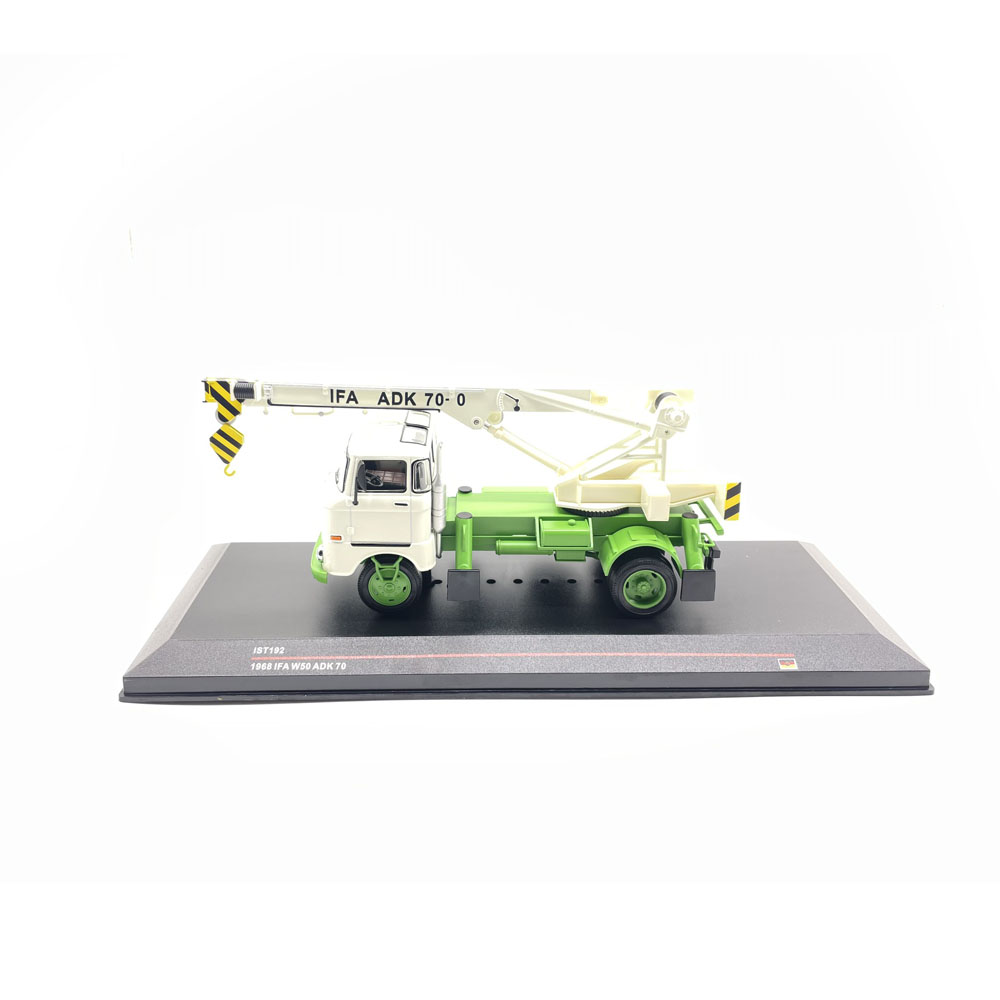 Modelo de Caminhão em Resina e - Vintage Collectible Trucks avaliação e preço